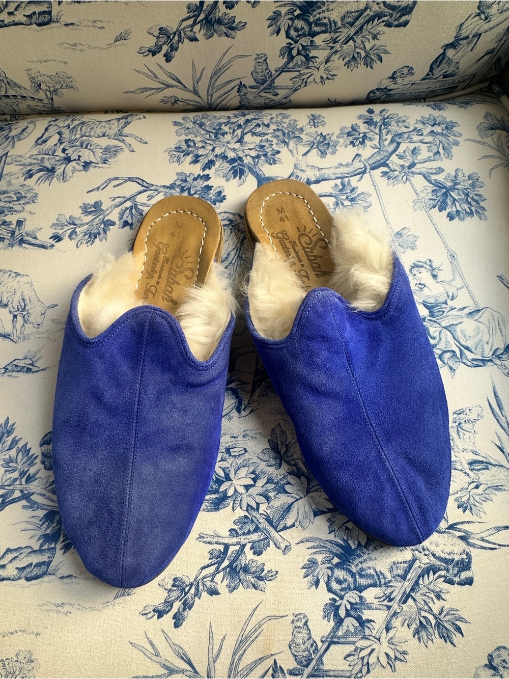 Mens Sabah Electric Blue Shearling Slip Ons sz 41